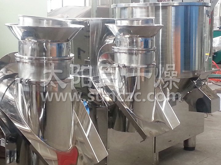 ZLB系列旋轉(zhuǎn)式制粒機(jī)